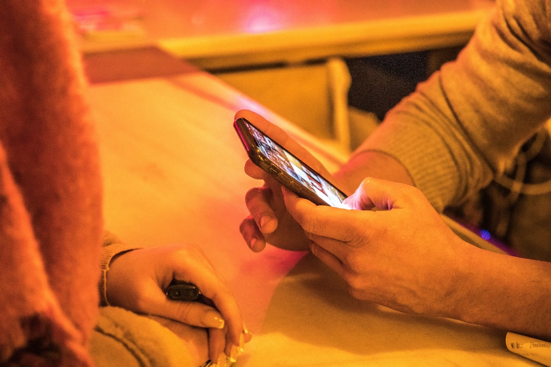 Aplikacje mobilne na event – integracja z systemami CRM